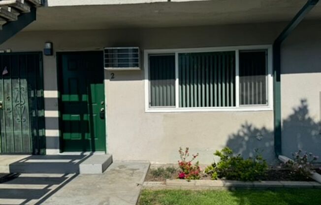1 Bedroom 1 Bathroom Apartment in La Mirada