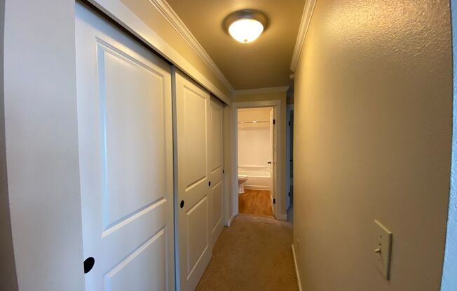 North Green Lake Apartments