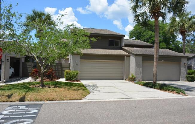 493 MEADOWOOD BLVD