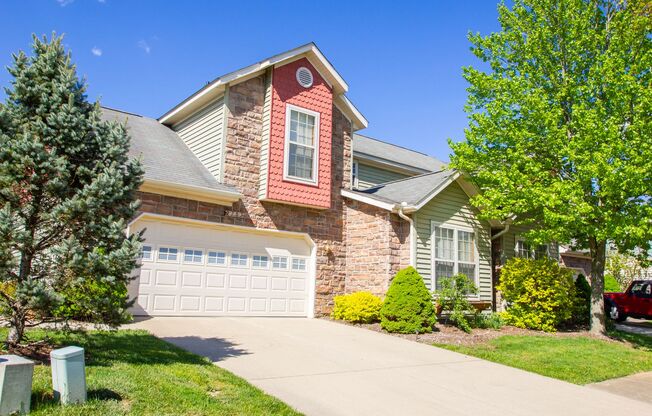 3 beds, 2 baths, 1,720 sqft, $2,255