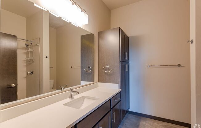 2 beds, 2 baths, 1,190 sqft, $2,125, Unit 217