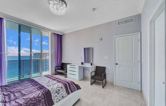 3 beds, 3 baths, 1,744 sqft, $4,800, Unit 1945 S Ocean Dr # 2101