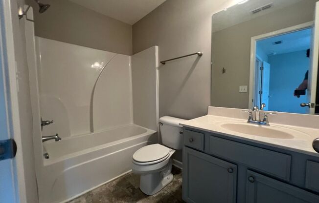 Immediate Occupancy!  2bed 2.5 bath Antioch TN