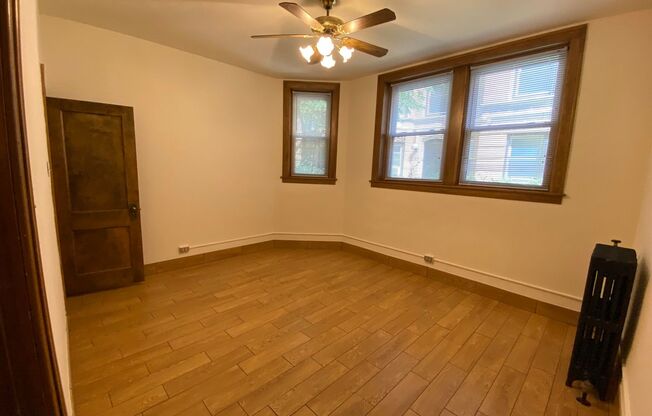 1 bed, 1 bath, 475 sqft, $2,045, Unit 233-B8