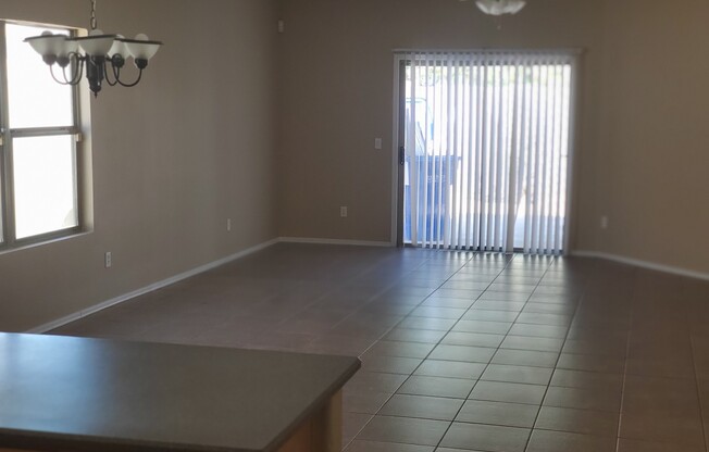 3 beds, 2 baths, $2,000