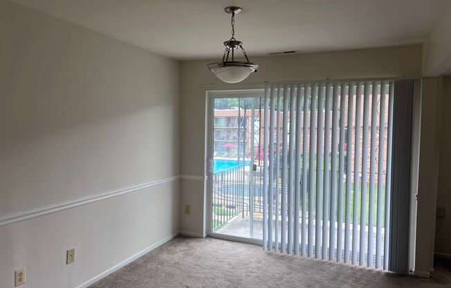 1 bed, 1 bath, 723 sqft, $1,699, Unit 5313 #4