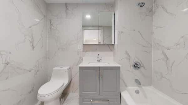 1 bed, 1 bath, 600 sqft, $2,700, Unit 4G
