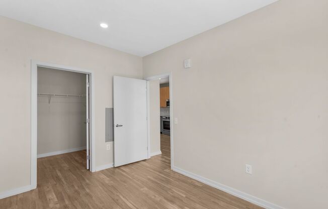 1 bed, 1 bath, 614 sqft, $2,120, Unit 423