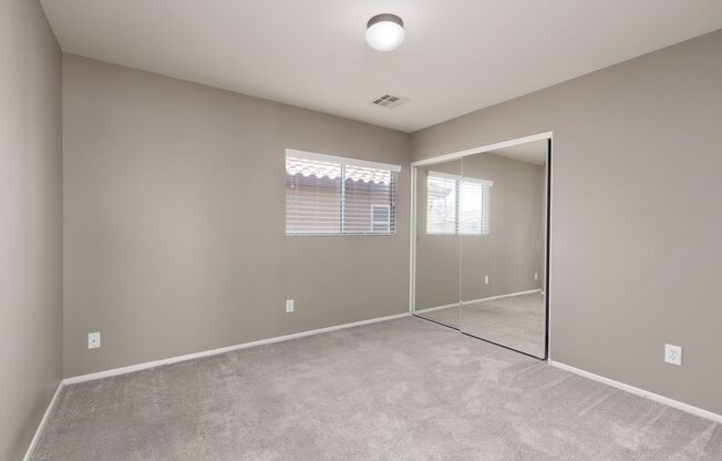 Great NLV single family 3 bedroom home.