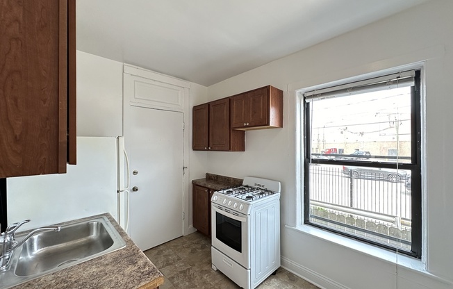 2649 Spaulding