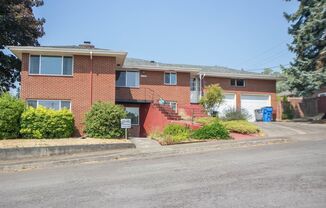2 beds, 1 bath, 1,176 sqft, $1,750, Unit Heenan 1110