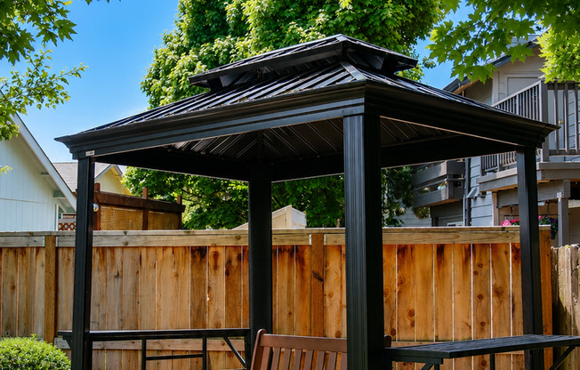 3 beds, 2 baths, $1,695, Unit 67