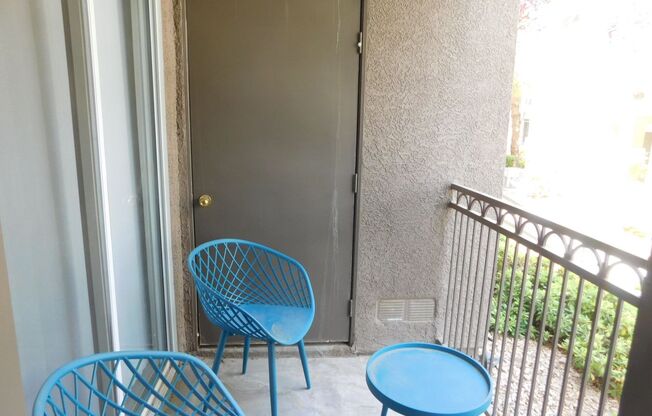 2 beds, 2 baths, $1,850, Unit Bldg 5