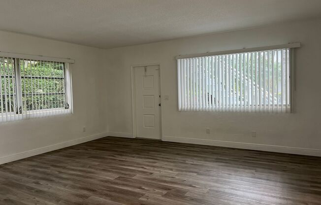 2 beds, 1 bath, $2,050