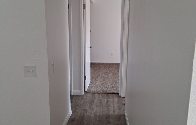 2 beds, 2 baths, 836 sqft, $2,400, Unit 262