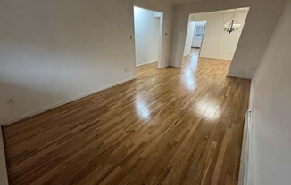 3001 CRUGER AVE
