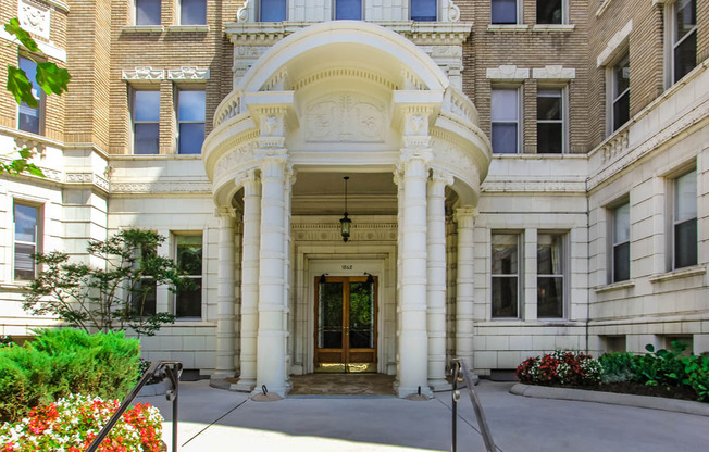 The-Norwood-Portico-and-Front-Doors