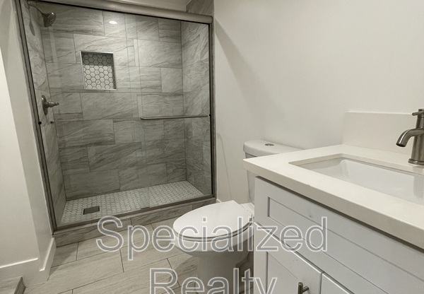 1135 SCOFIELD DR