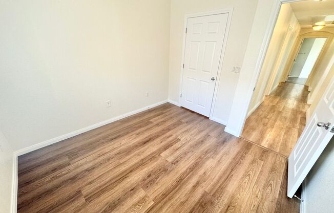 3 beds, 2 baths, $1,565, Unit Bldg K5