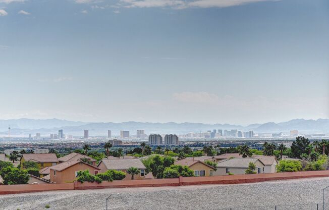 3 beds, 3 baths, $2,710