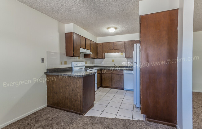 2 beds, 1 bath, 820 sqft, $1,295, Unit 23