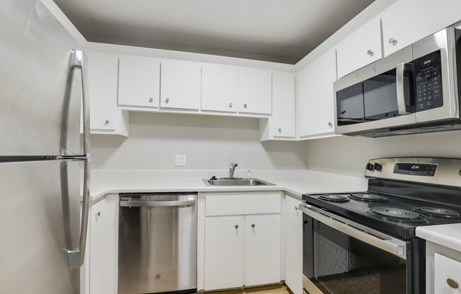 Welcome to Garfield Park Apartments