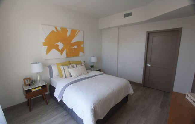 Fantastic Views!!! 323-879-9620