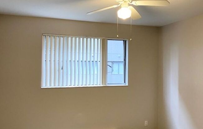 1 bed, 1 bath, 612 sqft, $1,450, Unit 301