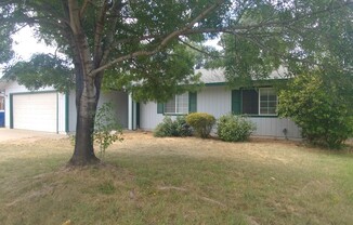 3 Bedroom, 2 Bath West Redding Home