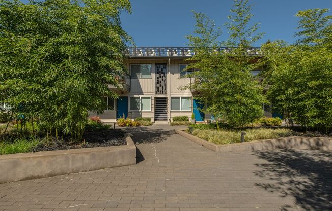 295 3rd Street