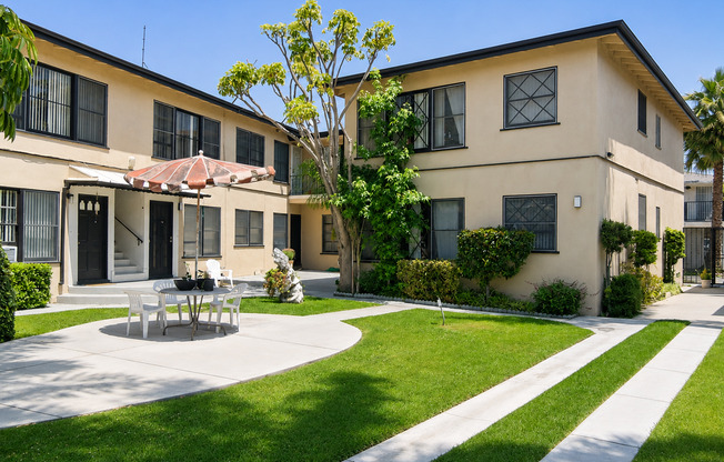 3308 Castle Heights Ave.