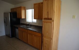 3 beds, 2 baths, $1,700