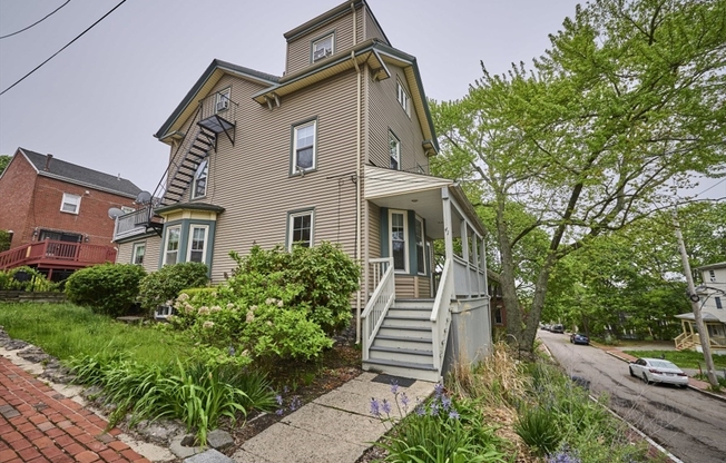 41 HIGHLAND PARK AVE
