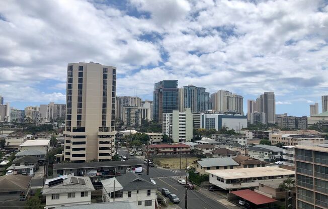 2 beds, 2 baths, $2,695, Unit # 705