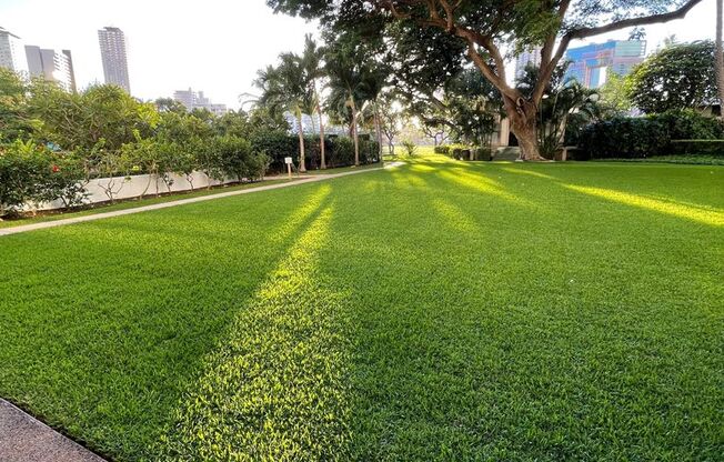 2 beds, 2 baths, $2,700, Unit Marco Polo