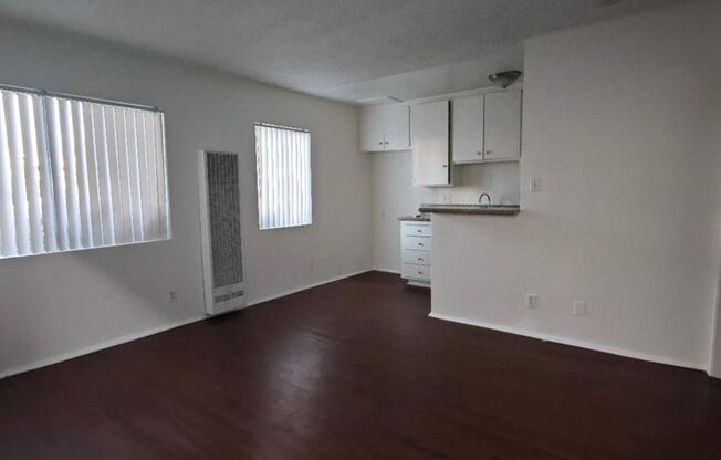 7723 Milton Ave.
