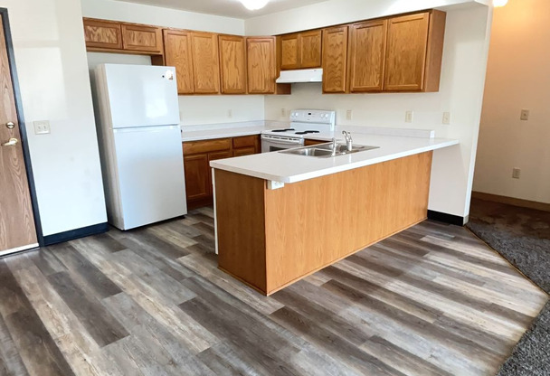 3 beds, 2 baths, 1,200 sqft, $1,425, Unit TE218X-247