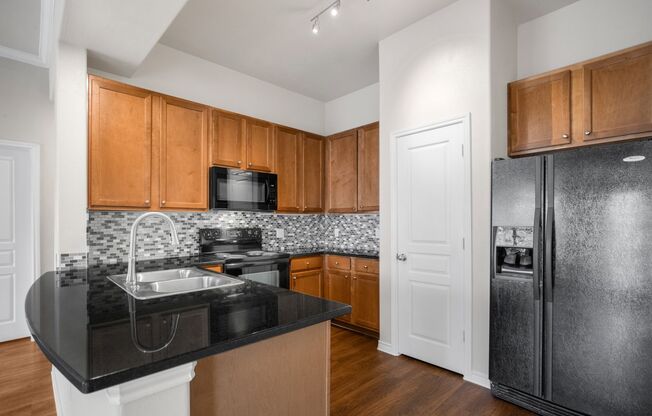 2 beds, 2 baths, 1,141 sqft, $2,102, Unit 01-129