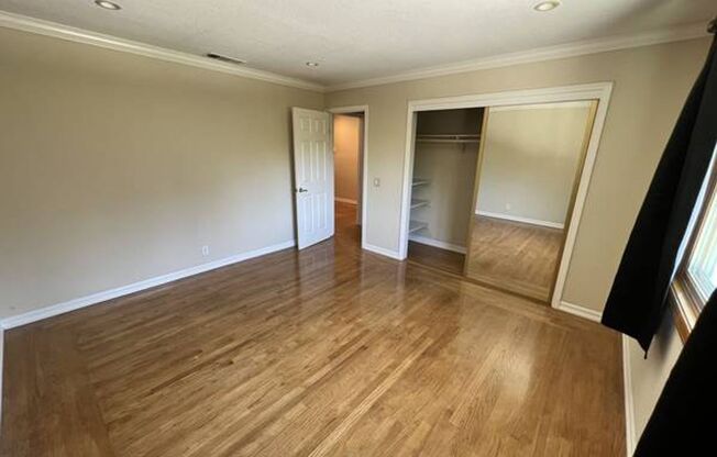 1 bed, 1 bath, 690 sqft, $2,675, Unit 42