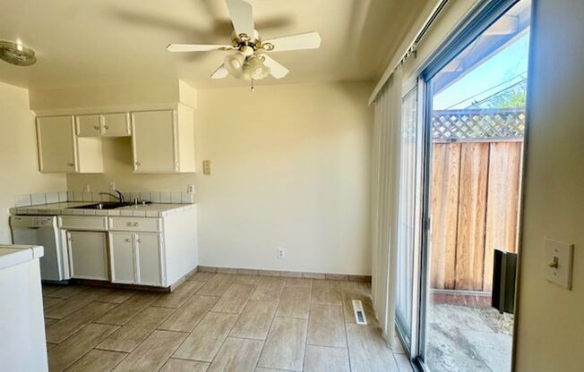 Beautiful Move-In Ready Two Bedroom Two Bath! Pet Allowed!