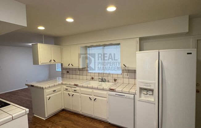 Spacious 3-Bedroom Home with Sunroom & Upgrades in 55+ Menifee Community!