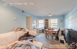 730 7 ST SE