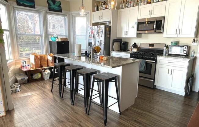 142 George M Cohan Blvd
