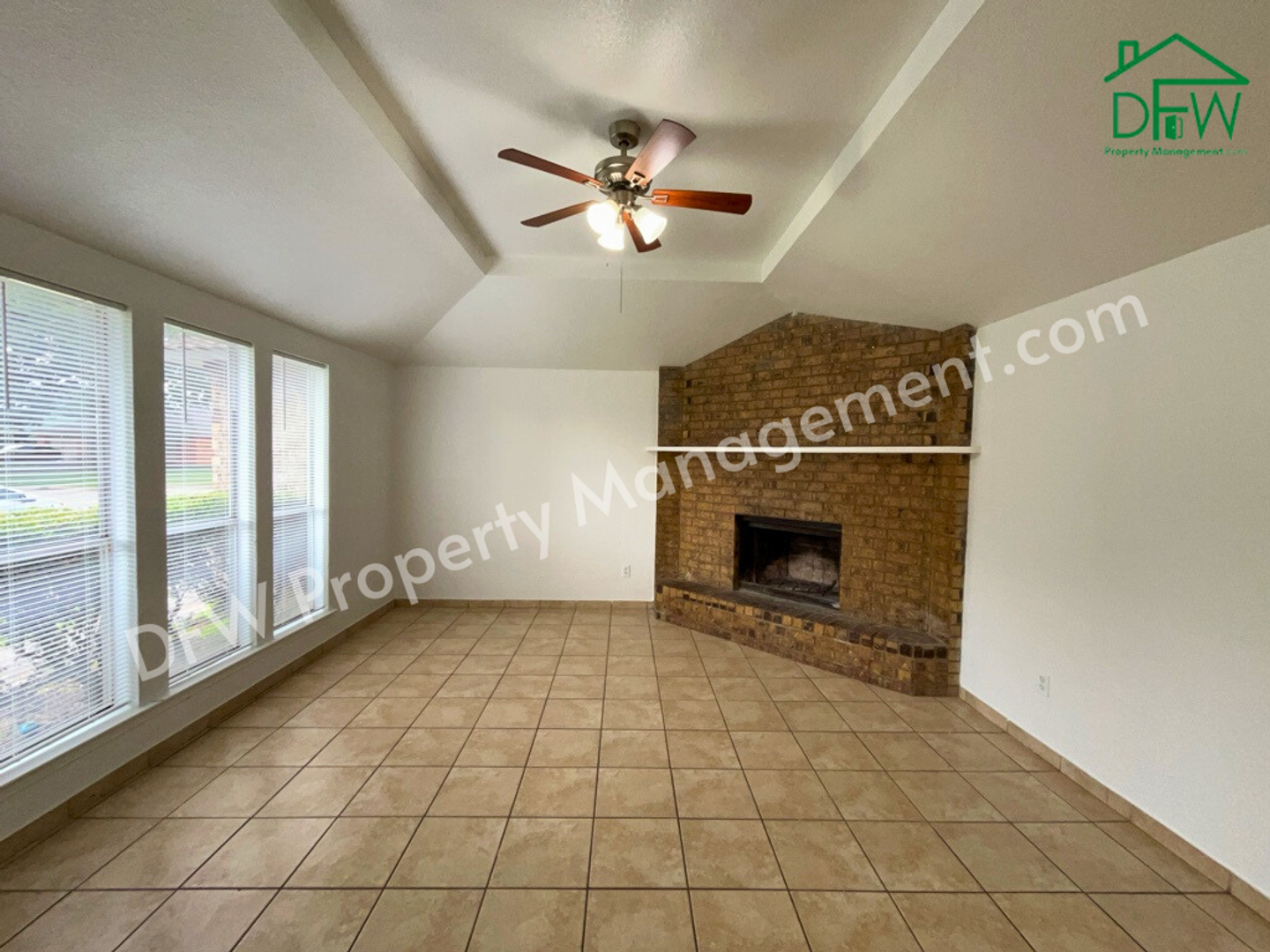 Charming 4-Bedroom Home with Spacious Backyard in Glenn Heights!