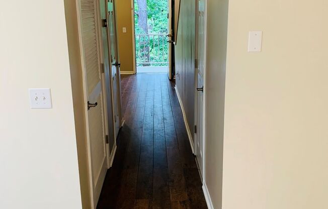 Lakewood Commons I206