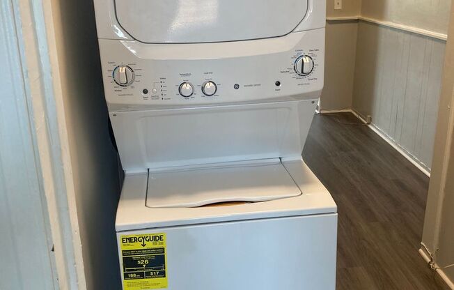 1 bed, 1 bath, 700 sqft, $1,349, Unit 42-3