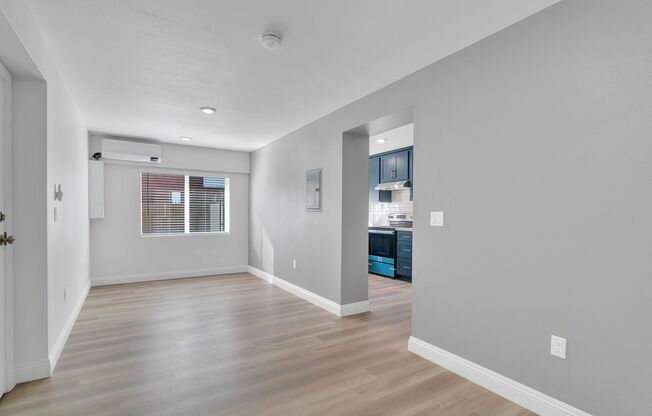 Studio, 1 bath, 338 sqft, $1,595, Unit 26