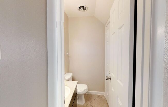 2 beds, 2.5 baths, 1,031 sqft, $1,339, Unit 06
