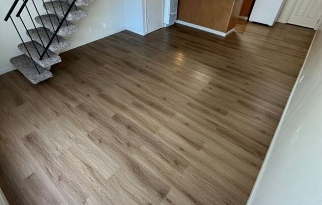 Schafer Rd - 934 - 948