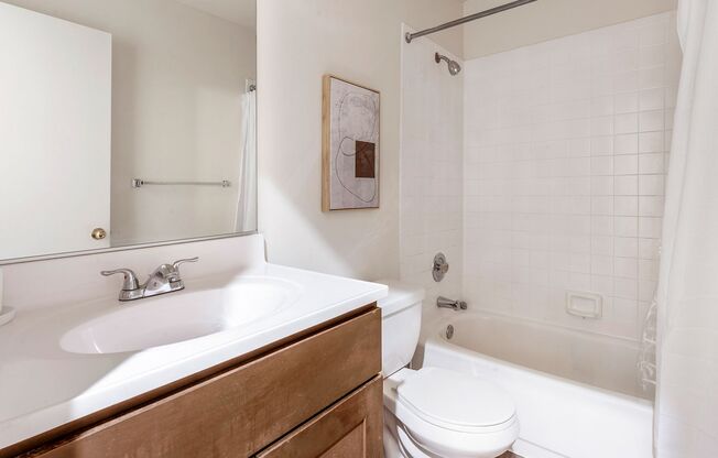 1 bed, 1 bath, 600 sqft, $1,599, Unit 210